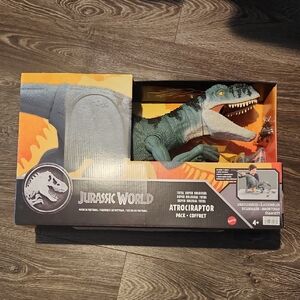 LARGE Mattel Jurassic World Atrociraptor Pack Dinosaur Playset - Colossal NEW